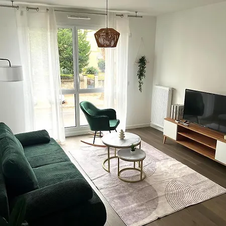 Appartement Proche De Paris Et Versailles Chaville Exterior photo