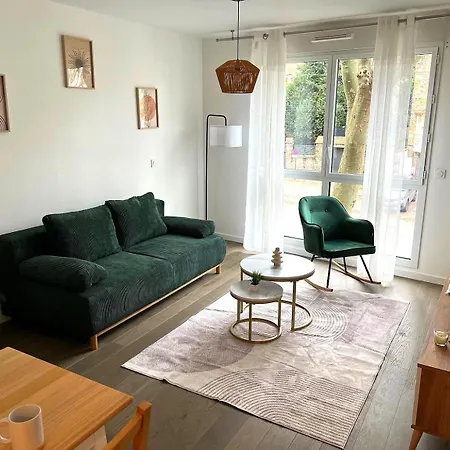 Appartement Proche De Paris Et Versailles Chaville Exterior photo